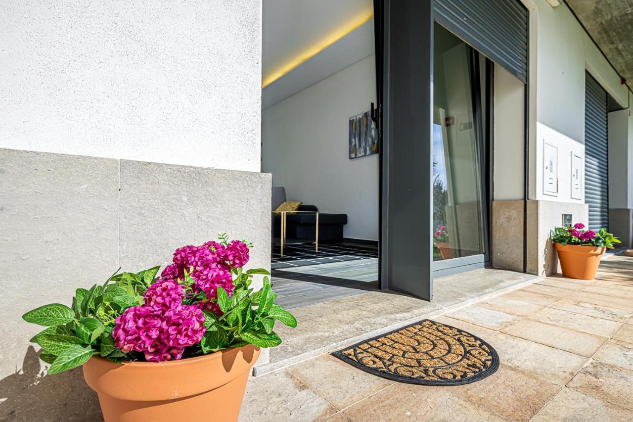 Garden Apartment Dona Amelia Abrantes Eksteriør billede